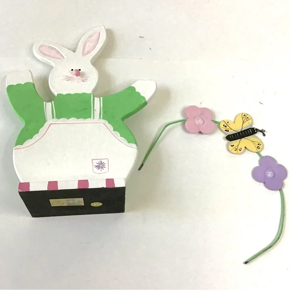 Vintage 1999 Dayton Hudson Bunny Rabbit Wood Cut-Out Easter Spring Decoration